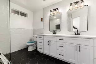 4237 W Hartford Ave, Glendale, AZ 85308 - Photo 20