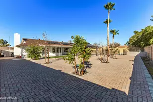 4237 W Hartford Ave, Glendale, AZ 85308 - Photo 30