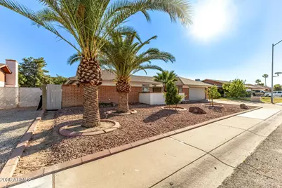 4237 W Hartford Avenue, Glendale, AZ 85308 - Photo 4