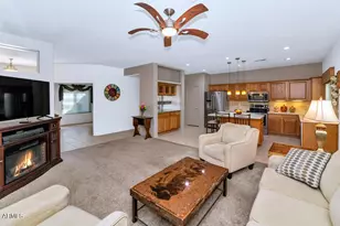 4940 S Springs Dr, Chandler, AZ 85249 - Photo 2