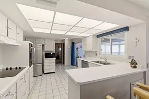 20002 N Palo Verde Dr, Sun City, AZ 85373 - Photo 14