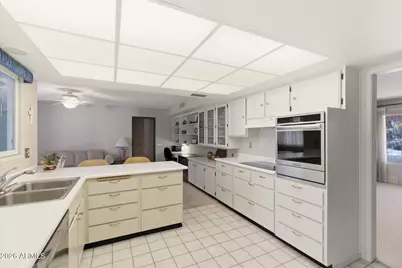 20002 N Palo Verde Drive, Sun City, AZ 85373 - Photo 12