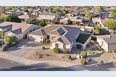14426 W Avalon Drive, Goodyear, AZ 85395 - Photo 4