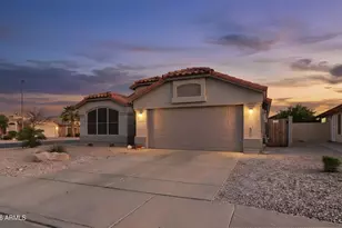 15103 W Melissa Ln, Surprise, AZ 85374 - Photo 4