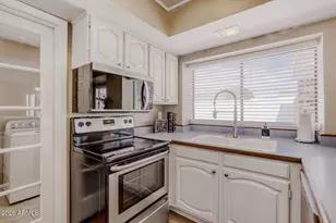 3214 E Siesta Ln, Phoenix, AZ 85050 - Photo 4