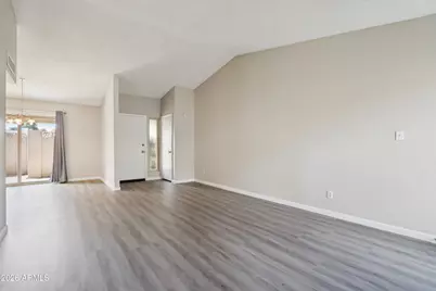 4546 W Continental Drive, Glendale, AZ 85308 - Photo 6