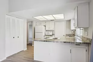 4546 W Continental Dr, Glendale, AZ 85308 - Photo 10