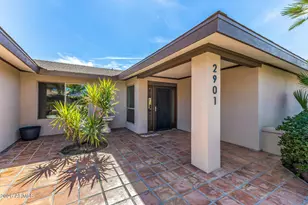 2901 E Las Rocas Dr, Phoenix, AZ 85028 - Photo 34