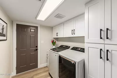 2901 E Las Rocas Drive, Phoenix, AZ 85028 - Photo 26