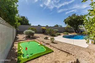 2901 E Las Rocas Dr, Phoenix, AZ 85028 - Photo 36