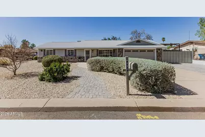 690 S Copper Drive, Apache Junction, AZ 85120 - Photo 1