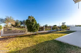 1441 E Glenhaven Dr, Phoenix, AZ 85048 - Photo 18