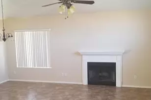 13812 S 36th Way, Phoenix, AZ 85044 - Photo 2