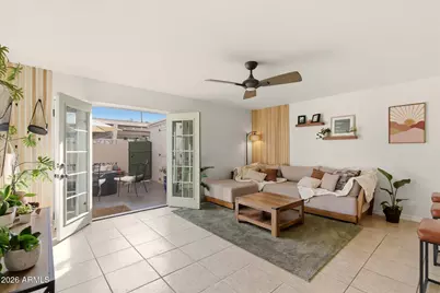 6040 N 15th Street #26, Phoenix, AZ 85014 - Photo 2