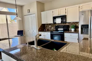 1135 E Mountain Vista Dr, Phoenix, AZ 85048 - Photo 10