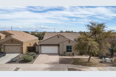 21521 S 215th Place, Queen Creek, AZ 85142 - Photo 2