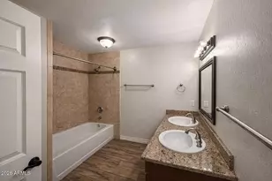 5302 N 81st Pl, Scottsdale, AZ 85250 - Photo 10