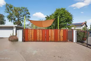 1030 E Libra Dr, Tempe, AZ 85283 - Photo 8