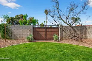 1030 E Libra Dr, Tempe, AZ 85283 - Photo 40