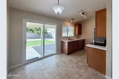 20242 N 30th Drive, Phoenix, AZ 85027 - Photo 4