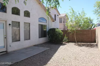 10640 W Coronado Road, Avondale, AZ 85392 - Photo 8