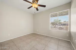 8626 W Lawrence Ln, Peoria, AZ 85345 - Photo 24