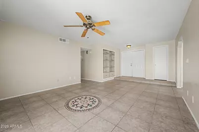 8626 W Lawrence Lane, Peoria, AZ 85345 - Photo 10