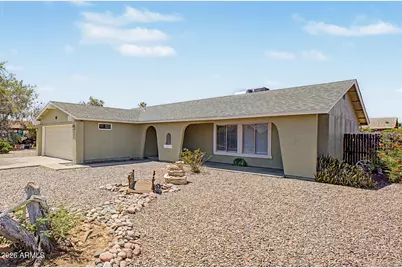 8626 W Lawrence Lane, Peoria, AZ 85345 - Photo 8