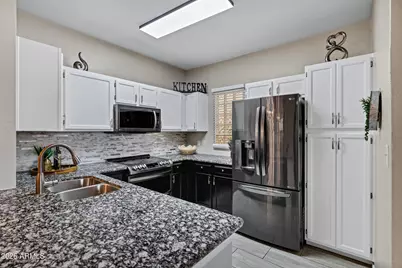 16013 S Desert Foothills Parkway #1113, Phoenix, AZ 85048 - Photo 6