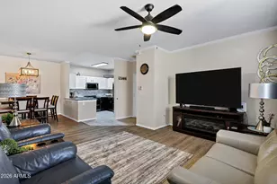 16013 S Desert Foothills Pkwy, Phoenix, AZ 85048 - Photo 8