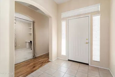 17828 W Mariposa Drive, Surprise, AZ 85374 - Photo 4