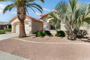 17828 W Mariposa Dr, Surprise, AZ 85374 - Photo 2