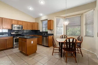 17828 W Mariposa Drive, Surprise, AZ 85374 - Photo 12