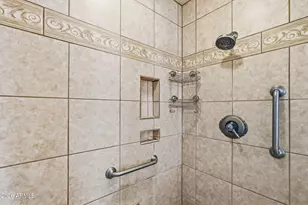 321 E Mitchell Dr, Phoenix, AZ 85012 - Photo 26