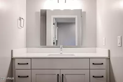 475 N 9th Street #204, Phoenix, AZ 85006 - Photo 18