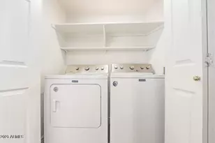 1527 E Beacon Dr, Gilbert, AZ 85234 - Photo 20