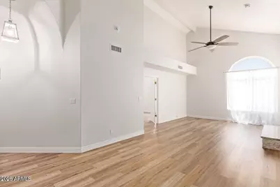 1527 E Beacon Drive, Gilbert, AZ 85234 - Photo 6