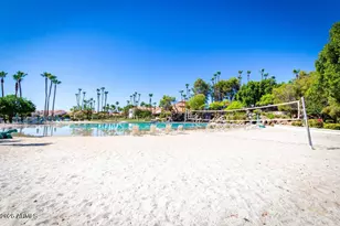 1527 E Beacon Dr, Gilbert, AZ 85234 - Photo 30