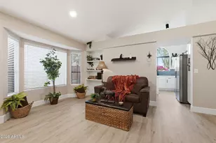 1020 W Sunward Dr, Gilbert, AZ 85233 - Photo 12