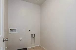 25399 W Lincoln Ave, Buckeye, AZ 85326 - Photo 24