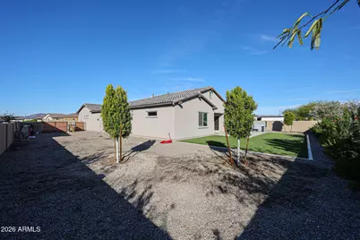 18118 W Highland Avenue, Goodyear, AZ 85395 - Photo 42