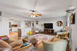 7960 E Camelback Rd, Scottsdale, AZ 85251 - Photo 2