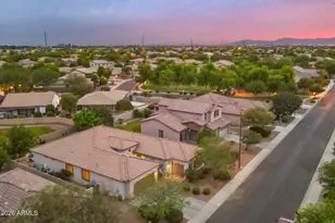 1143 E Furness Dr, Gilbert, AZ 85297 - Photo 52