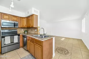 3313 N 68th St, Scottsdale, AZ 85251 - Photo 2