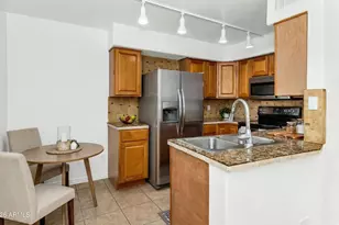 3313 N 68th St, Scottsdale, AZ 85251 - Photo 10