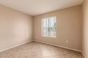 7006 S 45th St, Phoenix, AZ 85042 - Photo 14