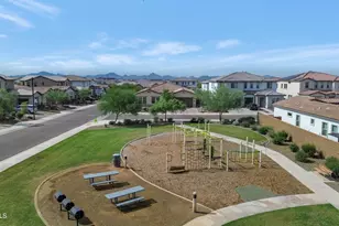 21841 N 62nd St, Phoenix, AZ 85054 - Photo 42