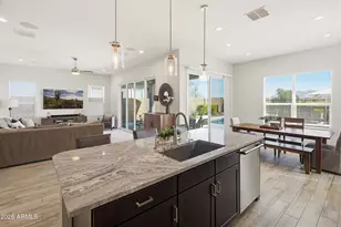 21841 N 62nd St, Phoenix, AZ 85054 - Photo 6