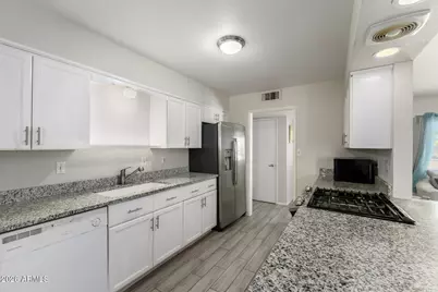 11467 N Desert Hills Drive, Sun City, AZ 85351 - Photo 6