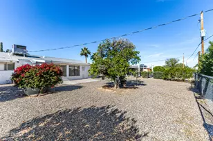 11467 N Desert Hills Dr, Sun City, AZ 85351 - Photo 14